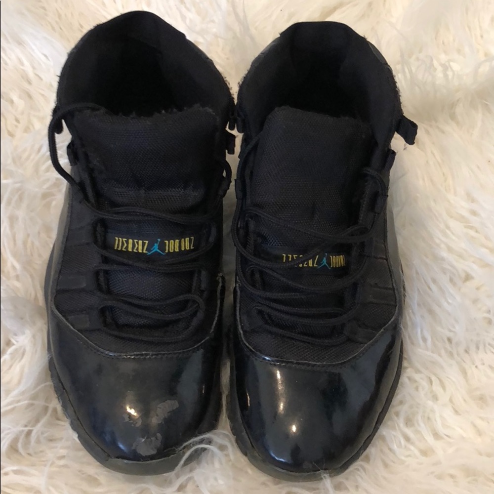 Jordan XI 11 Black Gammas